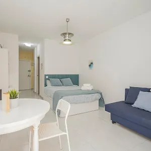 Wonderful With Terrace - 15m Walk Giralda Apartamento