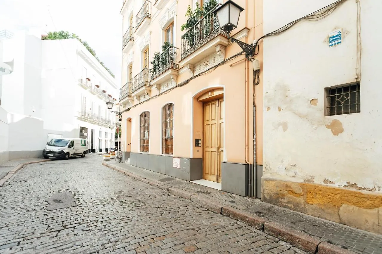 Alohamundi Zaragoza IV Apartment Seville Spain
